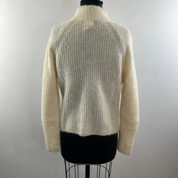 H&M Cream Mohair Wool Blend Ribbed Mock Neck Long Sleeve Fuzzy Sweater Size L - Picture 6 of 8